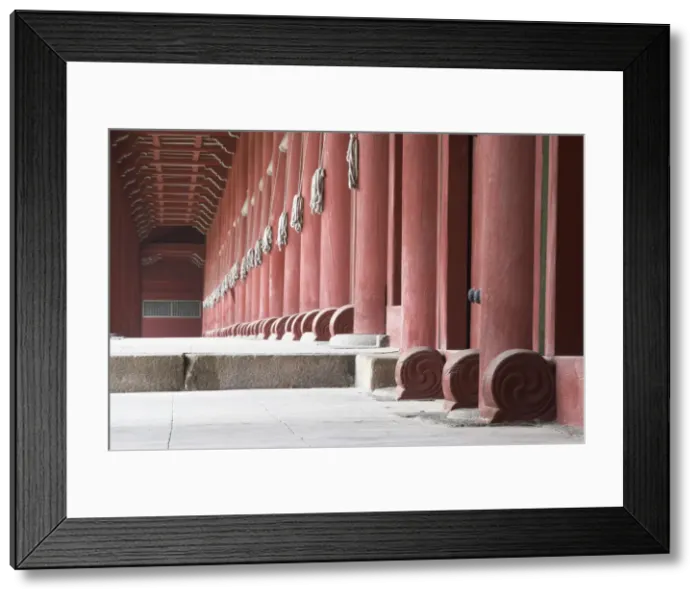 Framed Print : Corridor in Jongmyo, Seoul, South Korea Framed Print : Corridor in Jongmyo, Seoul, South Korea