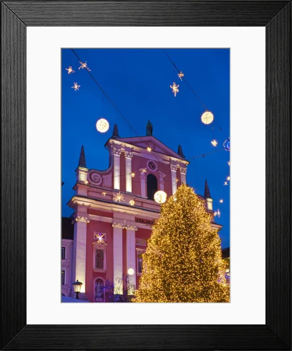 Framed Print : Slovenia, Central Slovenia, Ljubljana. Christmas Market in Preseren Square Framed Print : Slovenia, Central Slovenia, Ljubljana. Christmas Market in Preseren Square