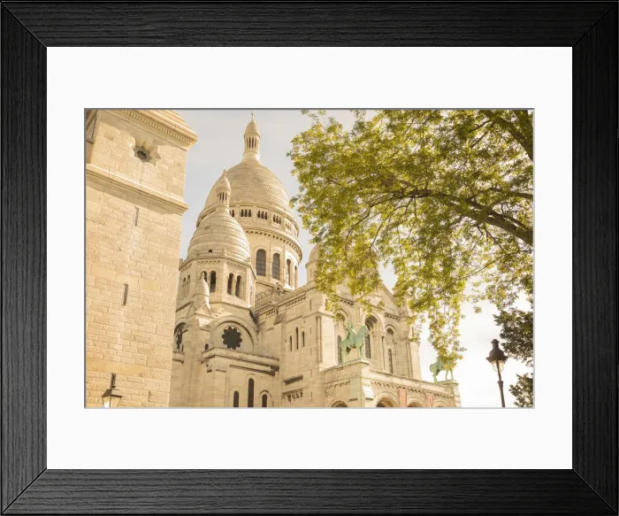 Framed Print : Sacre Coeur cathedral, Paris, France Framed Print : Sacre Coeur cathedral, Paris, France