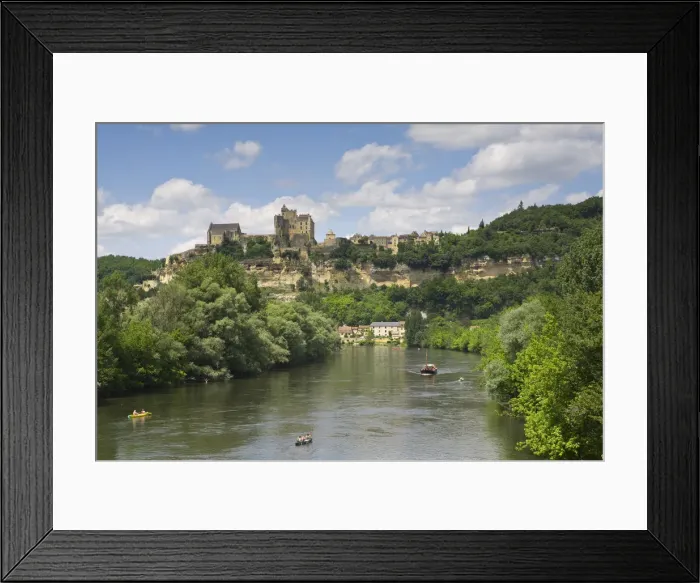 Framed Print : Beynac-et-Cazenac, Beynac, Dordogne, France Framed Print : Beynac-et-Cazenac, Beynac, Dordogne, France