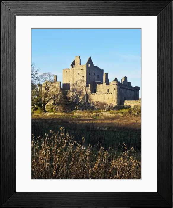 Framed Print : UK, Scotland, Lothian, Edinburgh, View of the Craigmillar Castle