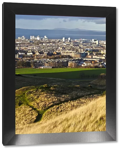 UK, Scotland, Lothian, Edinburgh, Holyrood Park, View towarth Leith and Firth of Forth