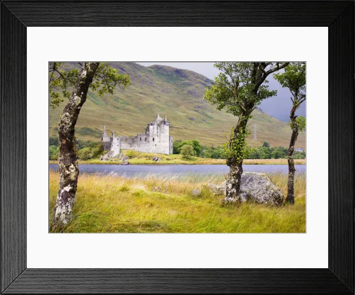 Framed Print : Kilchurn Castle on Loch Awe, Scotland