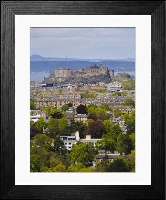 Framed Print : UK, Scotland, Lothian, Edinburgh, City Skyline with the Castle viewed from the Blackford Framed Print : UK, Scotland, Lothian, Edinburgh, City Skyline with the Castle viewed from the Blackford