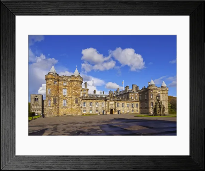 Framed Print : UK, Scotland, Lothian, Edinburgh, The Palace of Holyroodhouse Framed Print : UK, Scotland, Lothian, Edinburgh, The Palace of Holyroodhouse