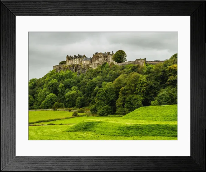 Framed Print : UK, Scotland, Stirling, View over the Kings Knot towards the Stirling Castle Framed Print : UK, Scotland, Stirling, View over the Kings Knot towards the Stirling Castle