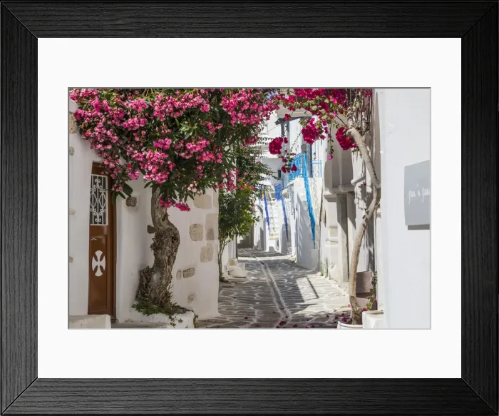Framed Print : Parikia, Paros, Cyclade Islands, Greece Framed Print : Parikia, Paros, Cyclade Islands, Greece