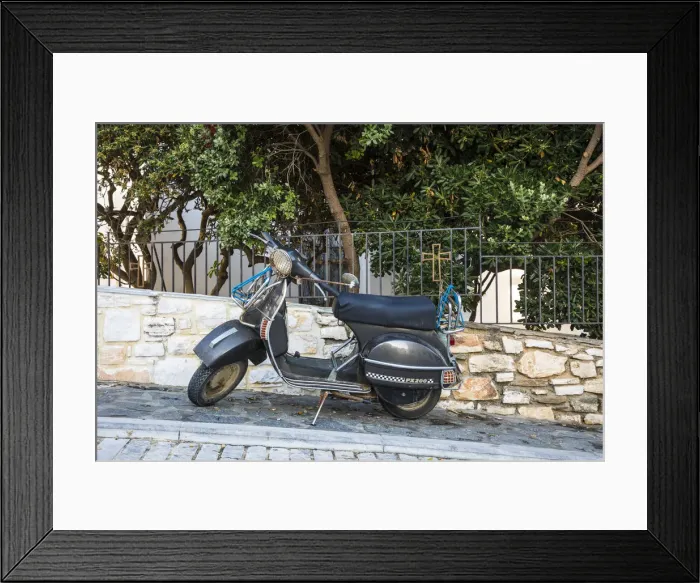 Framed Print : Vespa, Naousa, Paros, Cyclade Islands, Greece
