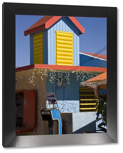 Caribbean, French West Indies, Saint Martin, colourful building in Grand-Case