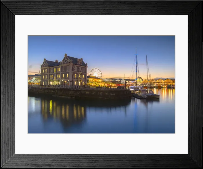 Framed Print : Victoria and Albert (V+A) Waterfront at sunset, Cape Town, Western Cape, South Africa Framed Print : Victoria and Albert (V+A) Waterfront at sunset, Cape Town, Western Cape, South Africa