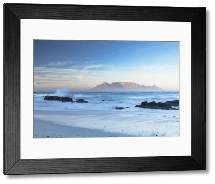 Framed Print : View of Table Mountain from Bloubergstrand beach at sunrise, Cape Town, Western Cape Framed Print : View of Table Mountain from Bloubergstrand beach at sunrise, Cape Town, Western Cape