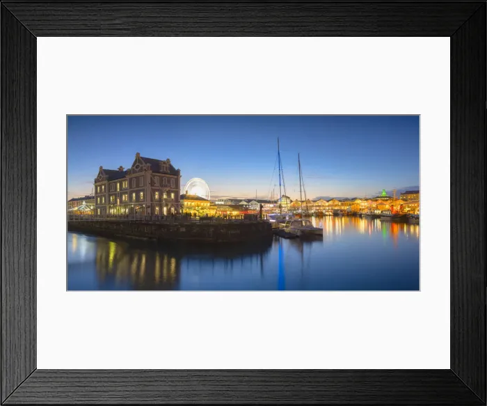 Framed Print : Victoria and Albert (V+A) Waterfront at dusk, Cape Town, Western Cape, South Africa Framed Print : Victoria and Albert (V+A) Waterfront at dusk, Cape Town, Western Cape, South Africa