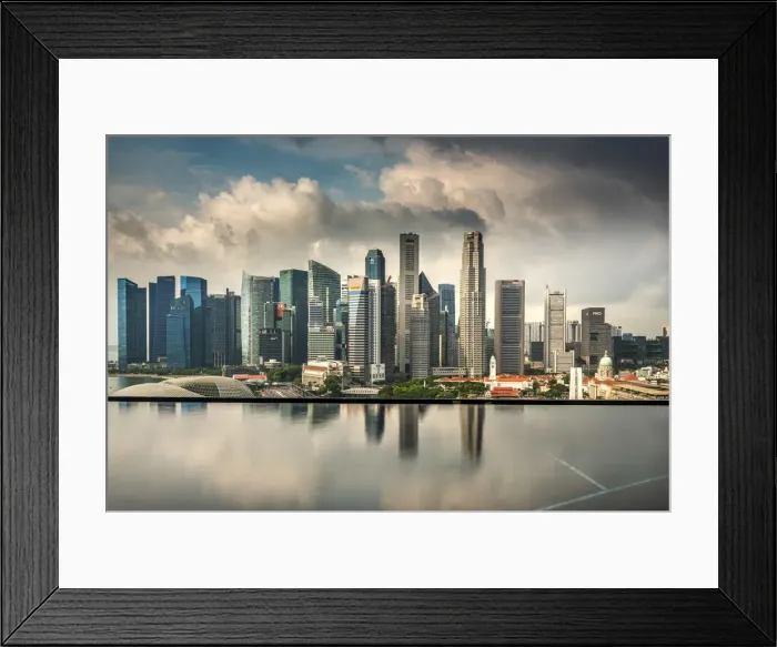 Framed Print : Infinity pool and Financial district skyline, Singapore Framed Print : Infinity pool and Financial district skyline, Singapore