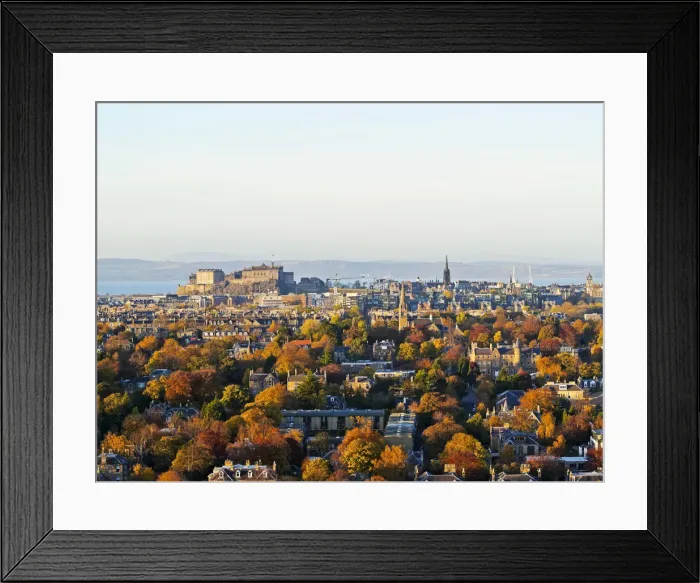 Framed Print : UK, Scotland, Lothian, Edinburgh, City Skyline with the Castle viewed from the Blackford Framed Print : UK, Scotland, Lothian, Edinburgh, City Skyline with the Castle viewed from the Blackford