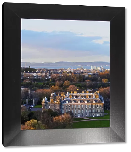 UK, Scotland, Lothian, Edinburgh, Elevated view of the Holyrood Palace during the sunset