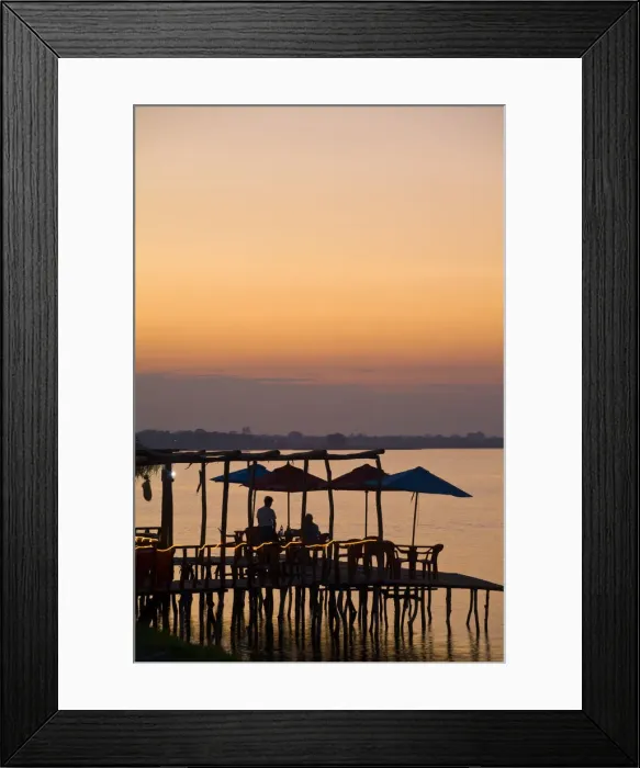 Framed Print : Guatemala, El Peten, Flores, Lago de Peten Itza, People eating at lakeside restaurant Framed Print : Guatemala, El Peten, Flores, Lago de Peten Itza, People eating at lakeside restaurant