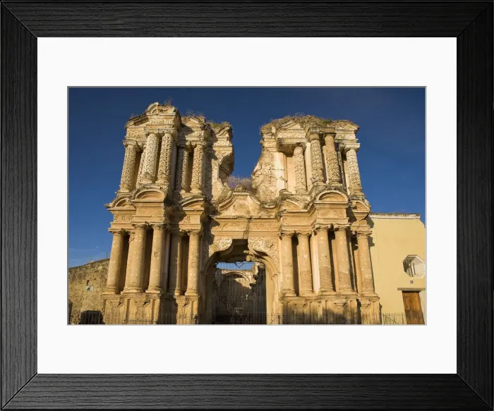 Framed Print : La Antigua Guatemala (Unesco site), Carmen Church ruins and Vulcan de Agua, Guatemala Framed Print : La Antigua Guatemala (Unesco site), Carmen Church ruins and Vulcan de Agua, Guatemala