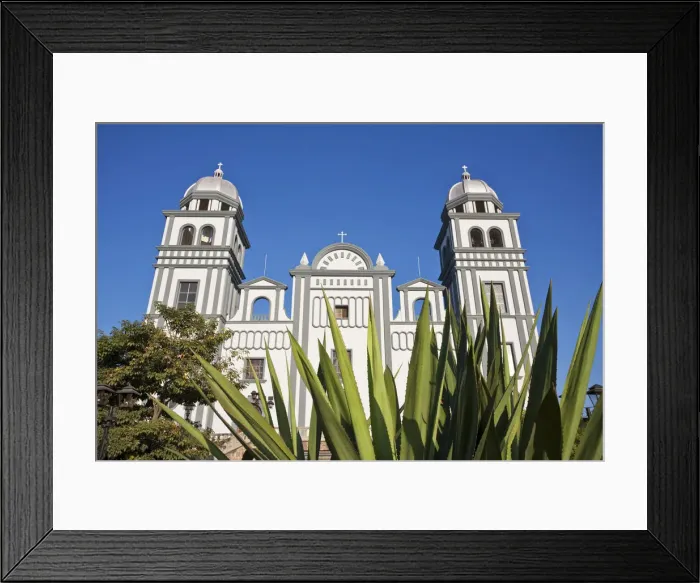 Framed Print : Honduras, Tegucigalpa, Suyapa, Basilica de Suyapa Framed Print : Honduras, Tegucigalpa, Suyapa, Basilica de Suyapa