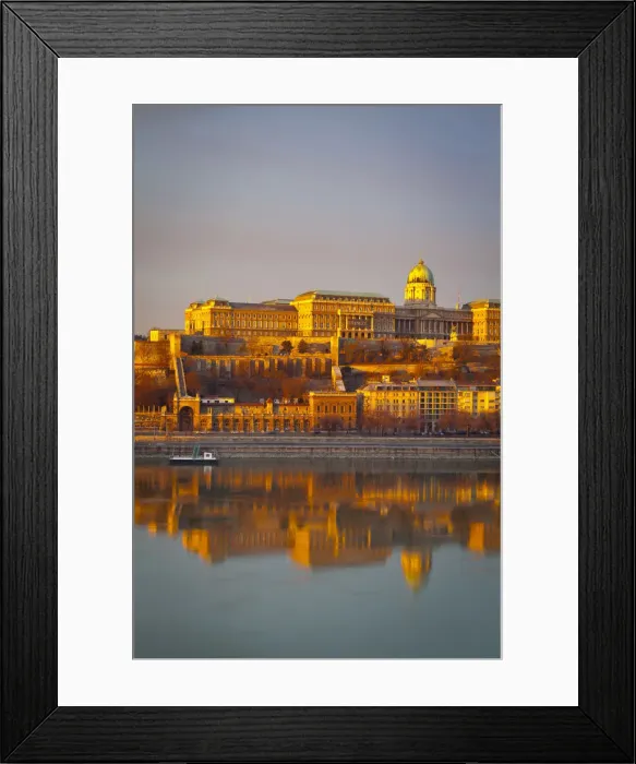 Framed Print : Sunrise over Castle Hill & The River Danube, Budapest, Hungary Framed Print : Sunrise over Castle Hill & The River Danube, Budapest, Hungary