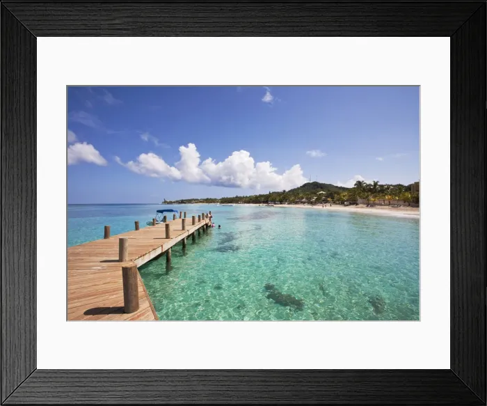 Framed Print : Honduras, Bay Islands, Roatan, West Bay, Jetty