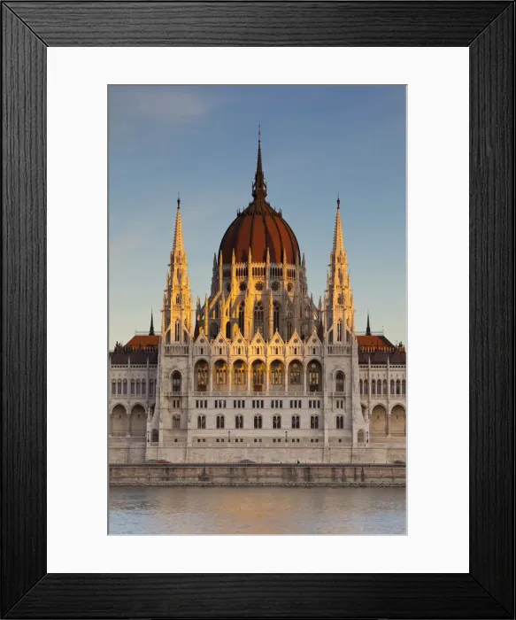Framed Print : Hungarian Parliamnet Building, Budapest, Hungary