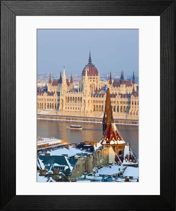 Framed Print : Hungarian Parliament Building and the River Danube, Budapest, Hungary