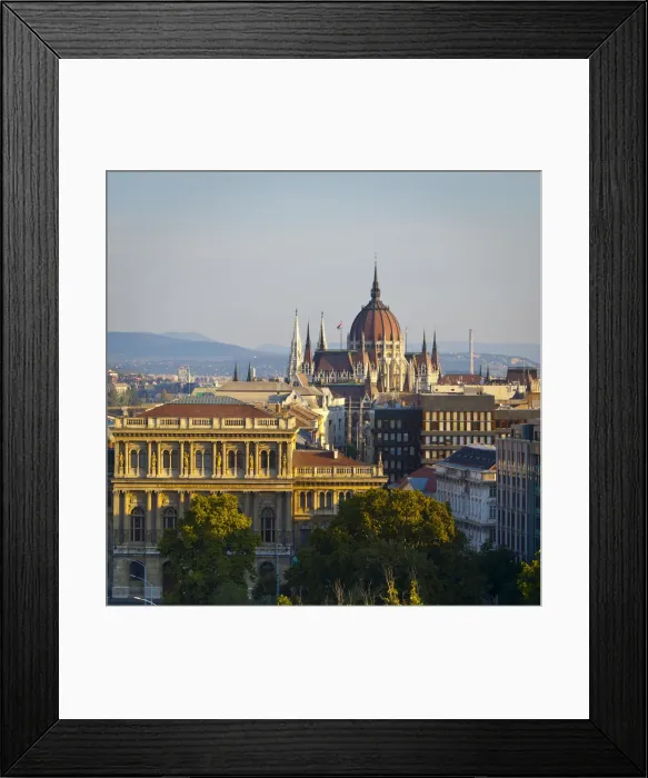 Framed Print : Hungarian Parliament Building, Budapest, Hungary Framed Print : Hungarian Parliament Building, Budapest, Hungary