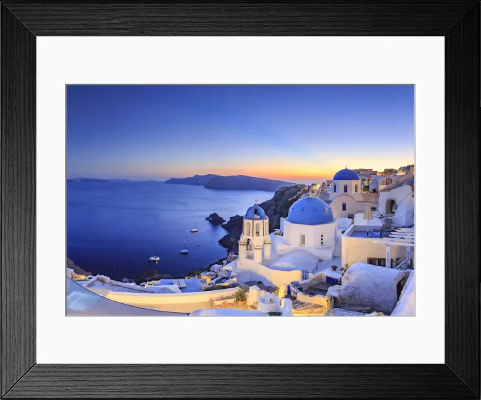 Framed Print : Greece, Cyclades, Oia town and Santorini Caldera Framed Print : Greece, Cyclades, Oia town and Santorini Caldera