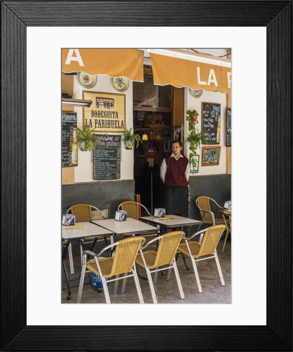 Framed Print : Tapas bar in Seville, Andalusia, Spain Framed Print : Tapas bar in Seville, Andalusia, Spain