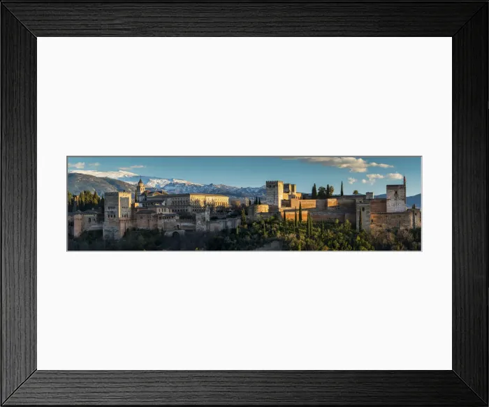 Framed Print : Panoramic view at sunset over the Alhambra palace and fortress, Granada, Andalusia, Spain Framed Print : Panoramic view at sunset over the Alhambra palace and fortress, Granada, Andalusia, Spain