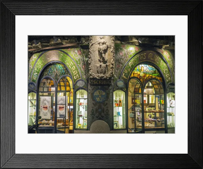 Framed Print : Antigua Casa Figueras, Rambla street, Barcelona, Catalonia, Spain Framed Print : Antigua Casa Figueras, Rambla street, Barcelona, Catalonia, Spain