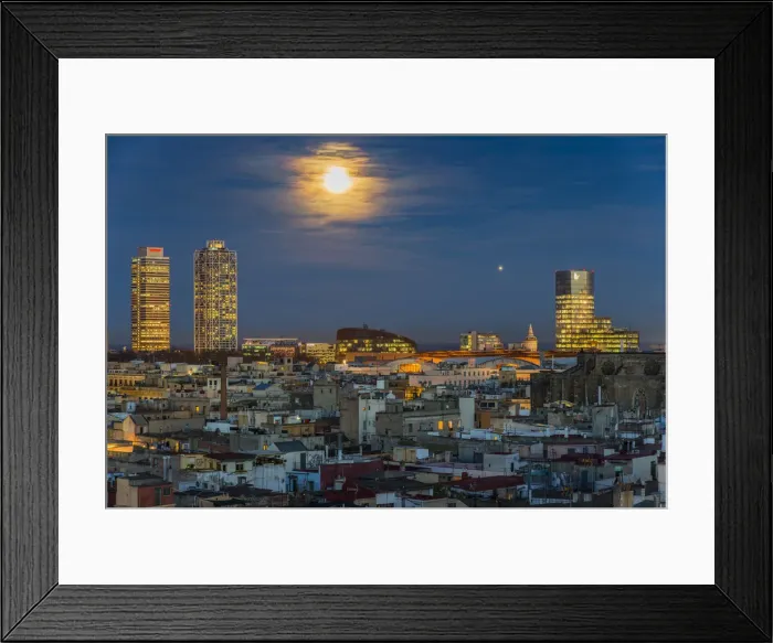 Framed Print : Night panoramic view over Born neighborhood with Hotel Arts and Mapfre skyscrapers behind Framed Print : Night panoramic view over Born neighborhood with Hotel Arts and Mapfre skyscrapers behind