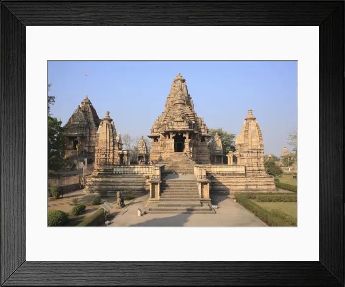 Framed Print : Matangeshvara and Lakshmana Hindu temples, UNESCO World Heritage site, Khadjuraho Framed Print : Matangeshvara and Lakshmana Hindu temples, UNESCO World Heritage site, Khadjuraho