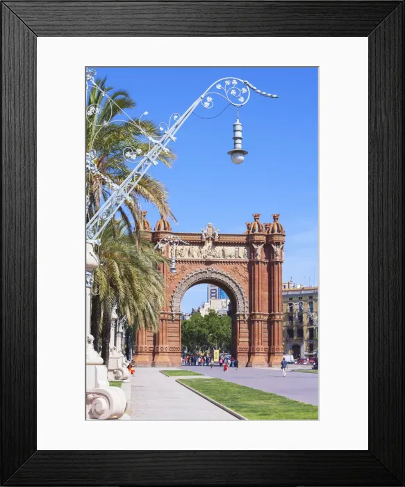 Framed Print : Arc de Triomf, Barcelona, Catalonia, Spain Framed Print : Arc de Triomf, Barcelona, Catalonia, Spain