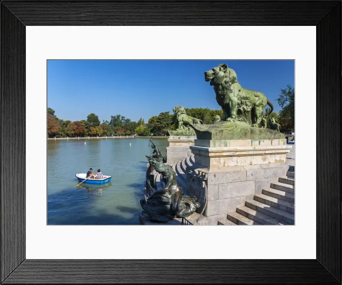 Framed Print : Artificial pond with lions bronze sculptures of the monument to Alfonso XII Framed Print : Artificial pond with lions bronze sculptures of the monument to Alfonso XII