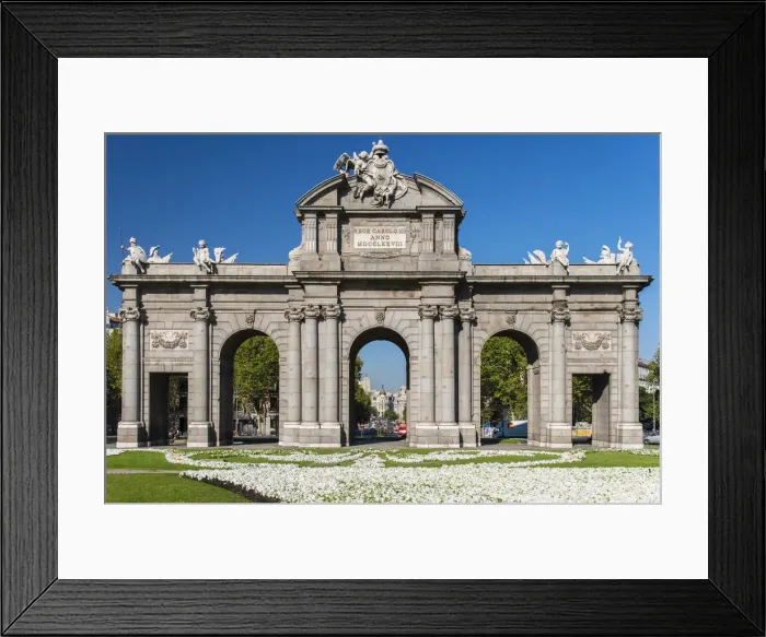 Framed Print : Puerta de Alcala, Plaza de la Independencia, Madrid, Comunidad de Madrid, Spain Framed Print : Puerta de Alcala, Plaza de la Independencia, Madrid, Comunidad de Madrid, Spain