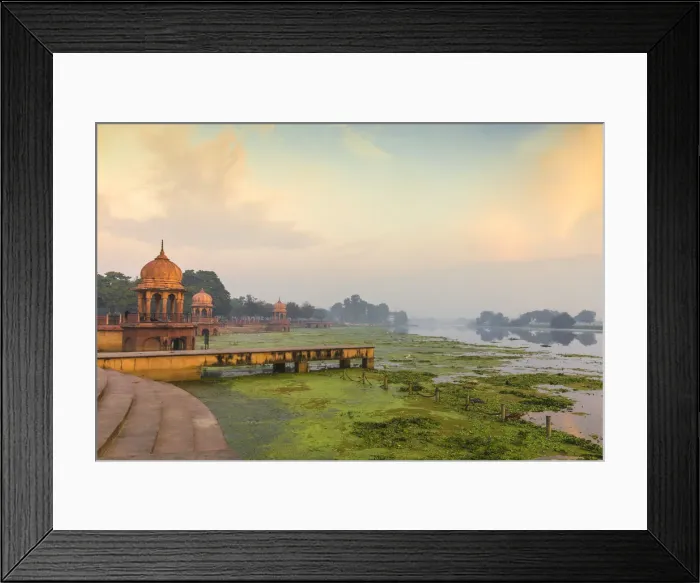 Framed Print : India, Uttar Pradesh, Lucknow, India, Uttar Pradesh, Lucknow, Kuria Ghat