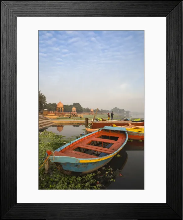 Framed Print : India, Uttar Pradesh, Lucknow, India, Uttar Pradesh, Lucknow, Kuria Ghat Framed Print : India, Uttar Pradesh, Lucknow, India, Uttar Pradesh, Lucknow, Kuria Ghat