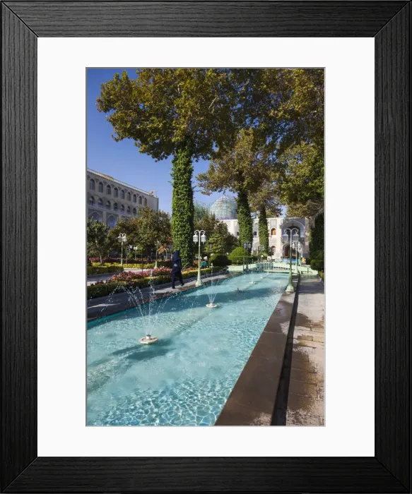 Framed Print : Iran, Central Iran, Esfahan, Abbasi Hotel, courtyard