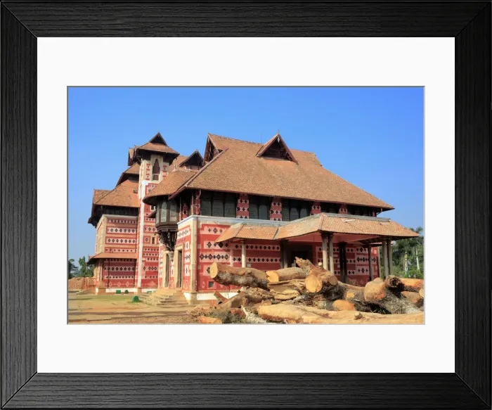 Framed Print : Naipier museum (1880), Trivandrum, Kerala, India Framed Print : Naipier museum (1880), Trivandrum, Kerala, India