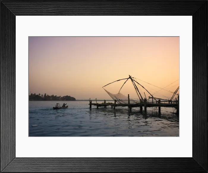 Framed Print : Fishermen and traditional fishing nets, Fort Cochin, Kerala, India