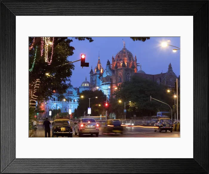 Framed Print : Victoria Terminus or Chhatrapati Shivaji Terminus (CST), Mumbai (Bombay), India Framed Print : Victoria Terminus or Chhatrapati Shivaji Terminus (CST), Mumbai (Bombay), India