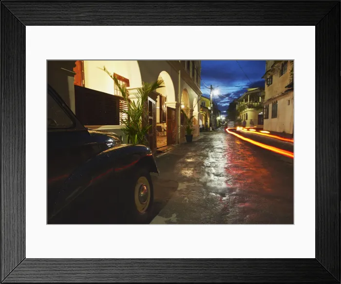 Framed Print : Morris Minor outside The Fort Printers Hotel in Galle Fort, Galle, Sri Lanka