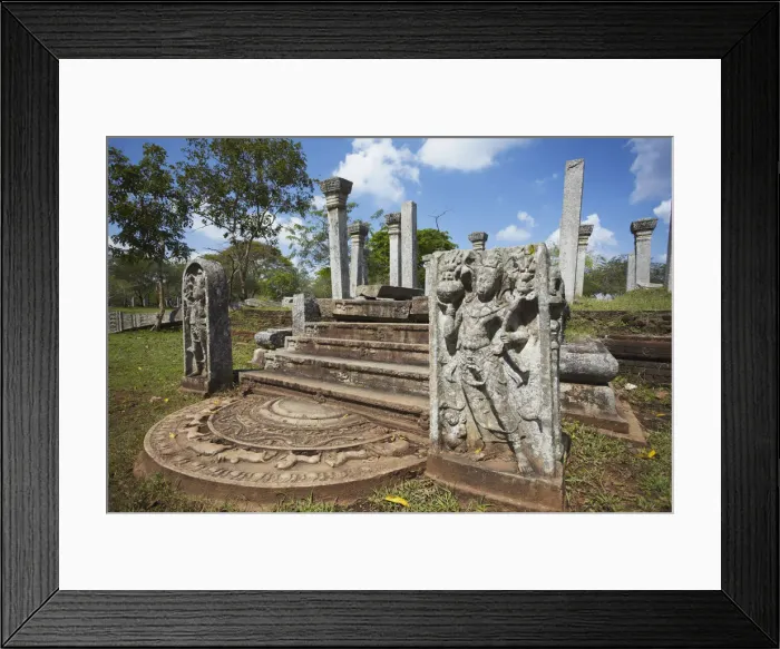 Framed Print : Ruins of Kujjatissa Pabbata in Mahavihara Monastery, Anuradhapura, (UNESCO World Heritage