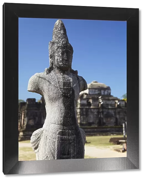 Vijayabahu statue, Quadrangle, Polonnaruwa (UNESCO World Heritage Site), North Central