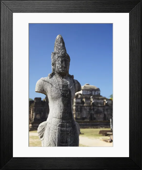 Framed Print : Vijayabahu statue, Quadrangle, Polonnaruwa (UNESCO World Heritage Site), North Central