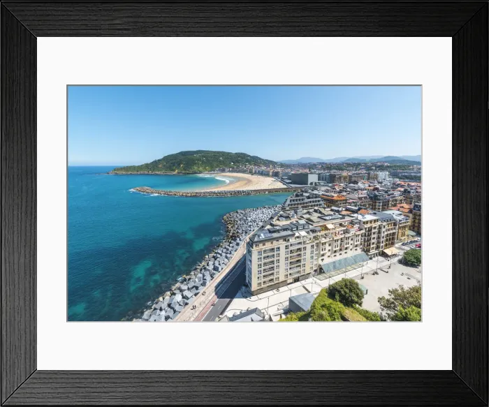 Framed Print : Spain, Basque Country, San Sebastian (Donostia) Framed Print : Spain, Basque Country, San Sebastian (Donostia)