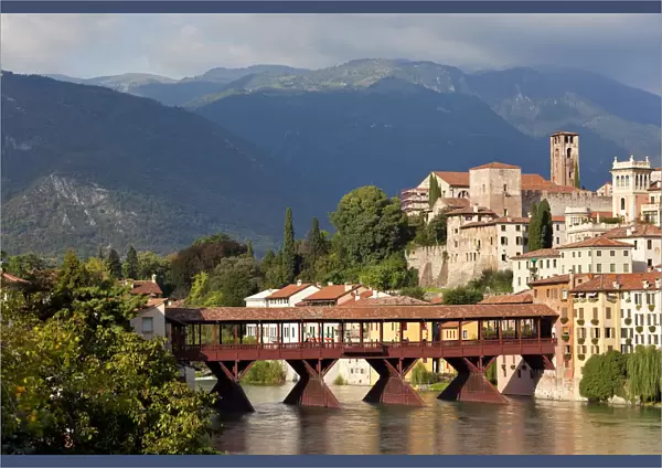 Italy, Veneto, Vicenza district, Bassano del Grappa, Brenta river and Ponte degli Alpini