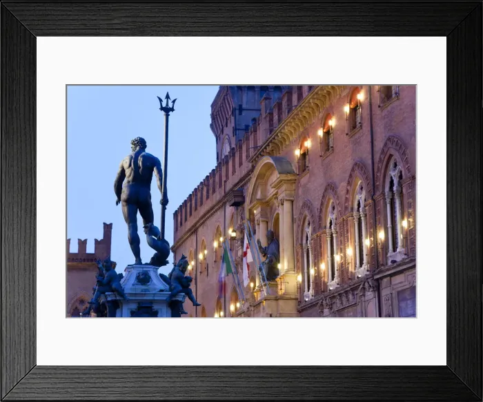 Framed Print : Statue of Neptune, Piazza Maggiore, Bologna, Italy Framed Print : Statue of Neptune, Piazza Maggiore, Bologna, Italy