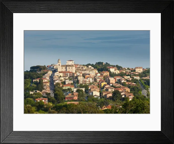 Framed Print : Sirolo, Marche, Italy Framed Print : Sirolo, Marche, Italy